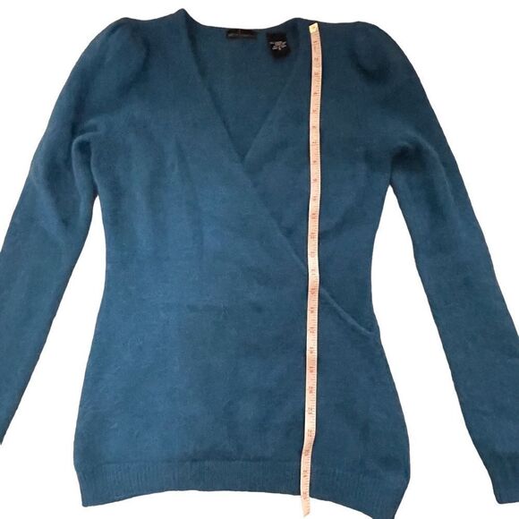Moda International ~ Turquoise Angora Blend Long Sleeved Sweater ~ size Small - Picture 8 of 9